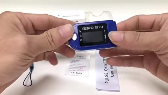 Китай Фактор Датчик пульса на кончике пальца Оксиметр OLED TFT Светодиодный оксиметр крови на кончике пальца Цифровой пульсоксиметр, одобренный CE ISO