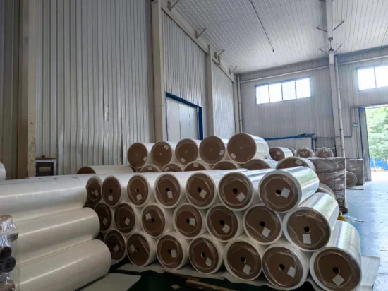 Китайская фабрика поставляет медицинский защитный комбинезон из нетканого материала водонепроницаемый ламинированный комбинезон